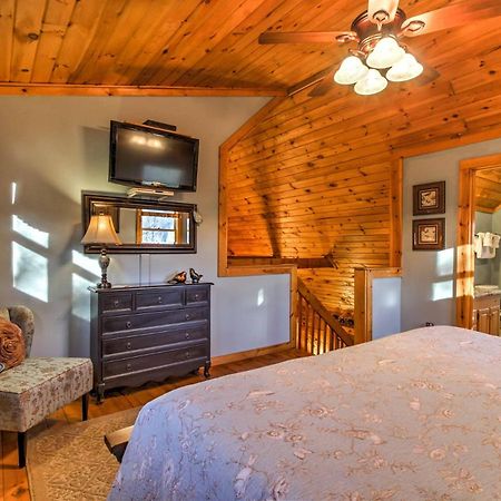 Cozy Nest Gatlinburg Cabin With Porch And Jacuzzi!别墅 外观 照片