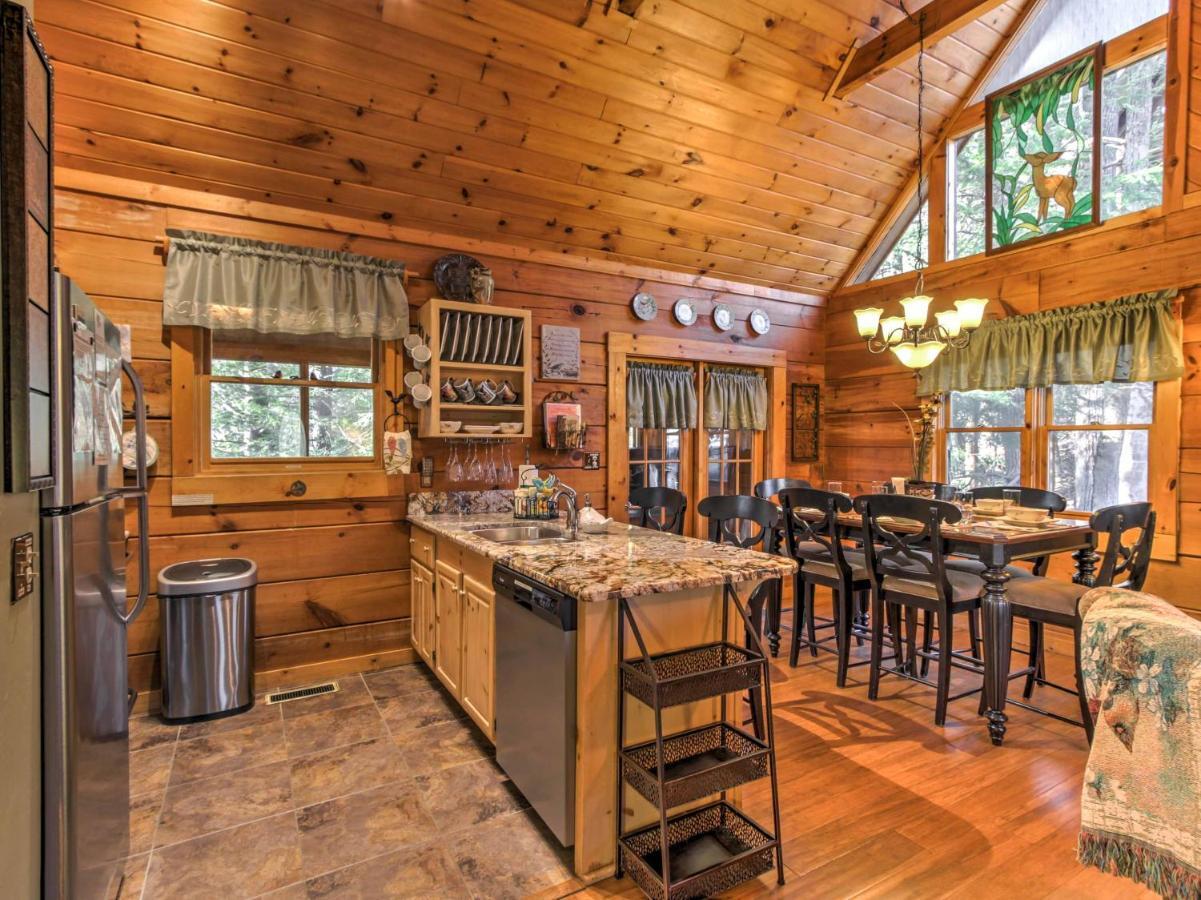 Cozy Nest Gatlinburg Cabin With Porch And Jacuzzi!别墅 外观 照片